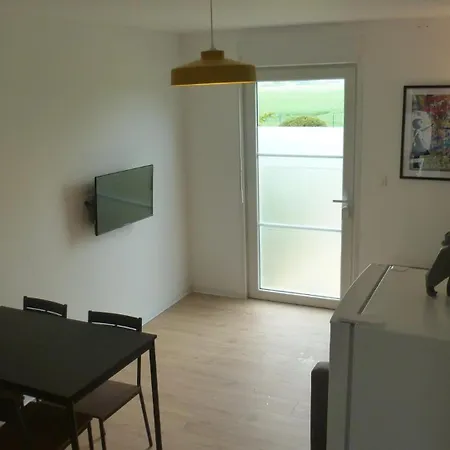 Logements 18 Moliere Futuroscope Poitiers Chasseneuil-du-Poitou Room photo
